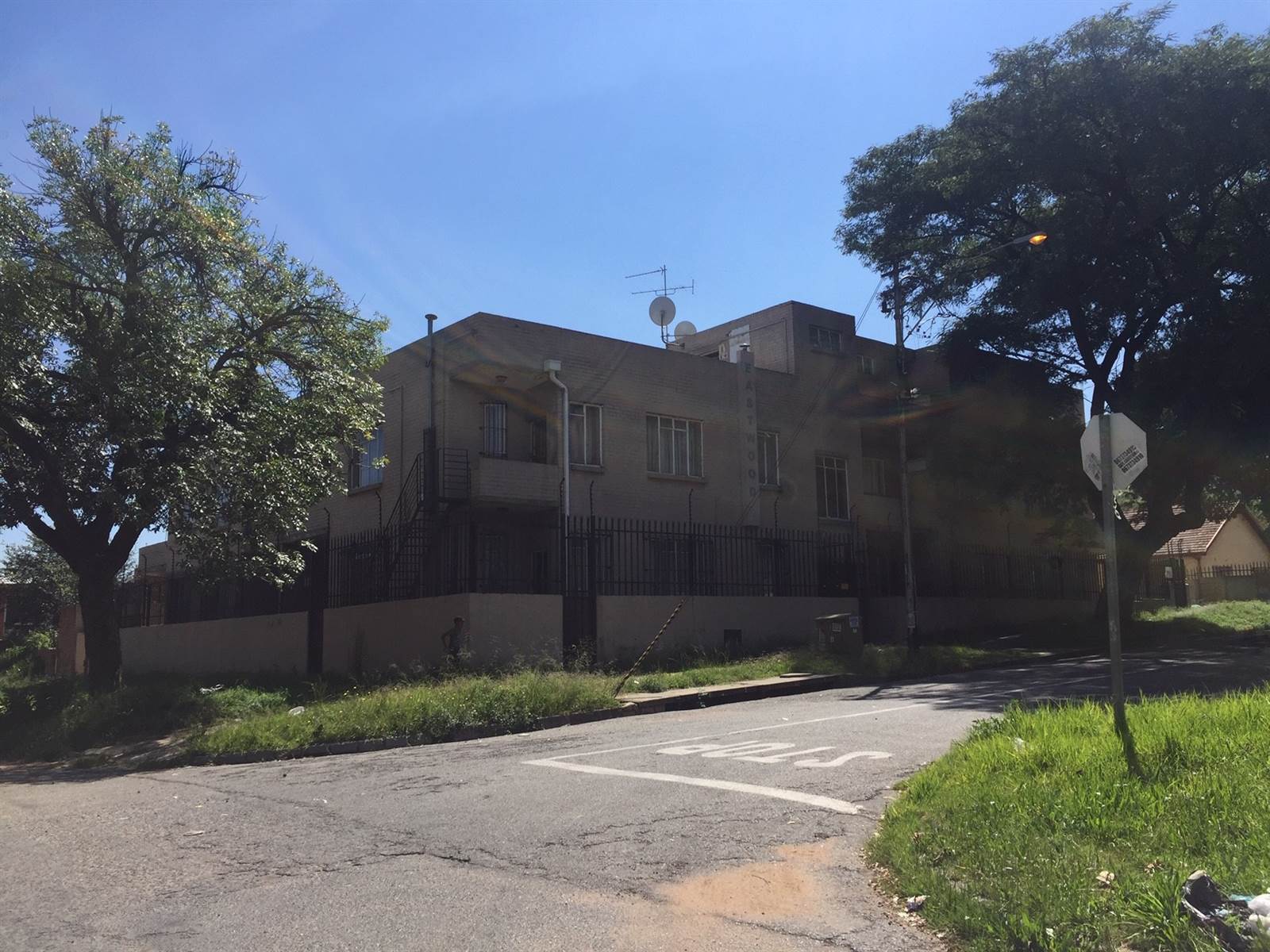 2800  m² Commercial space in West Turffontein photo number 1