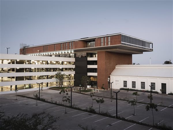 321 m² Commercial space 321 m² Commercial space