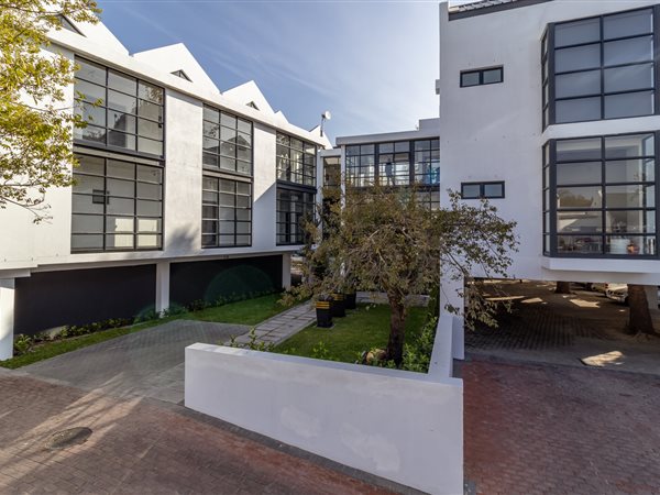 34.5999984741211  m² Commercial space in Stellenbosch Central