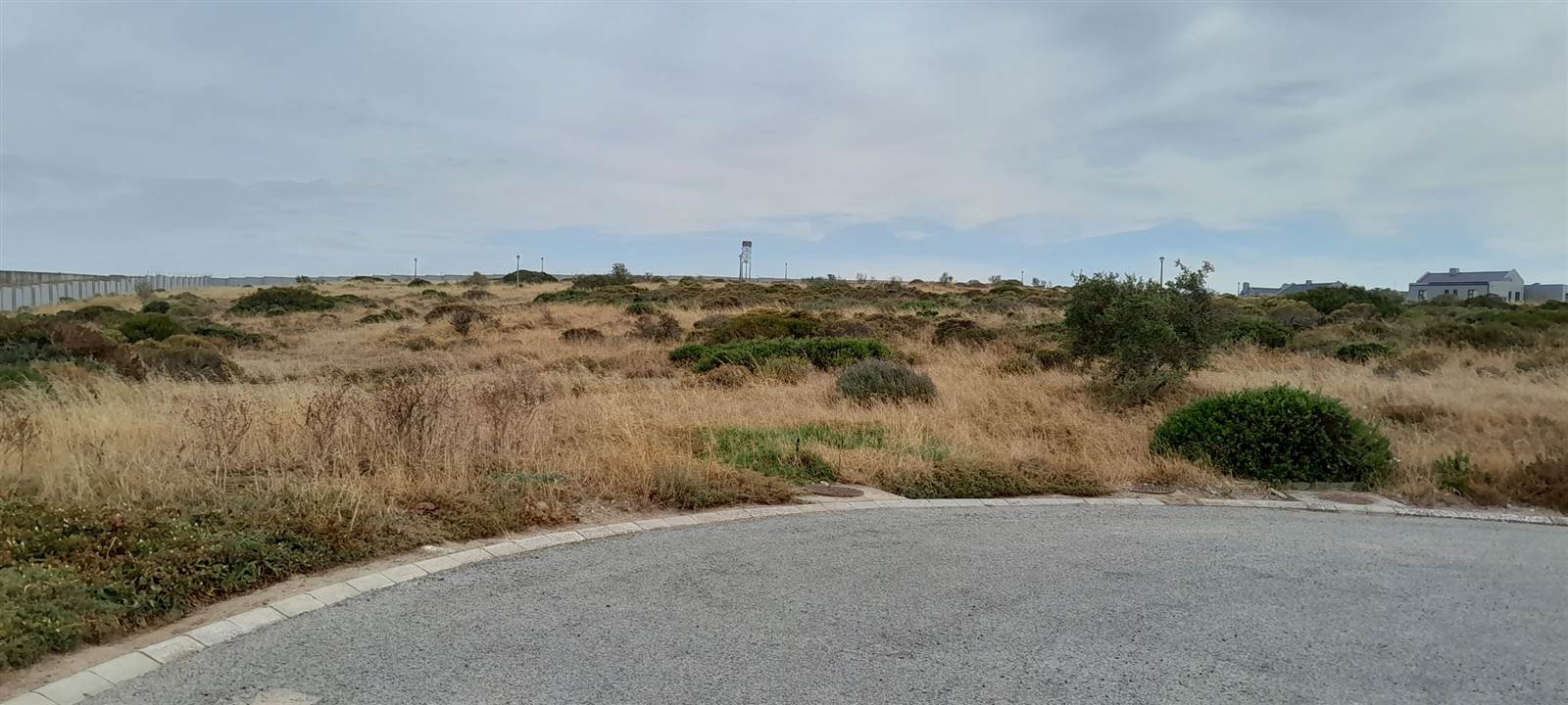 879 m² Land available in Saldanha photo number 3