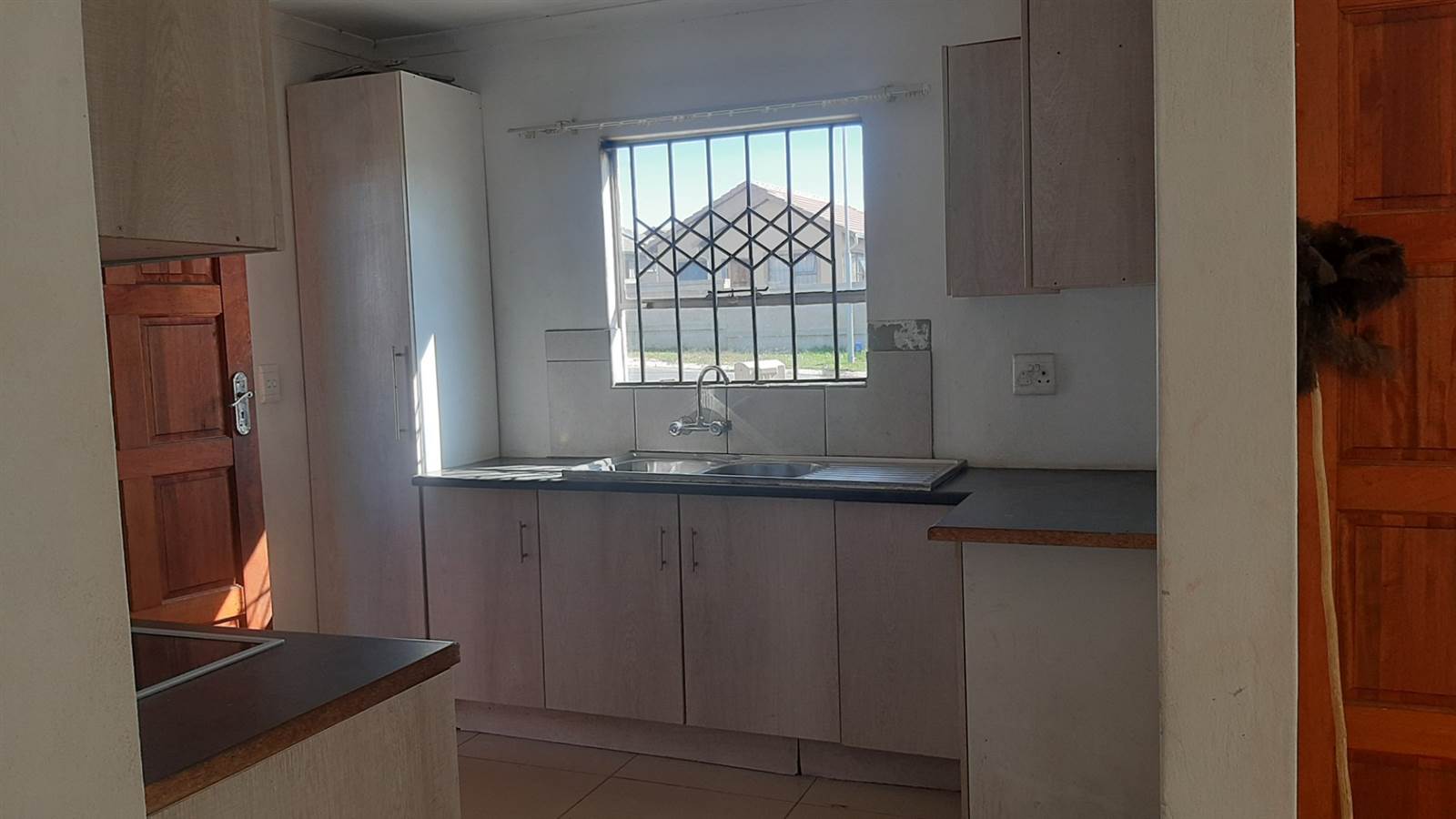2 Bed Townhouse in Kya Sands photo number 5