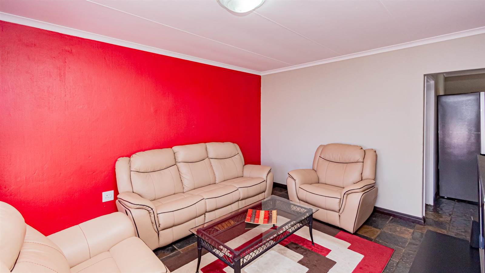 3 Bed Apartment in Radiokop photo number 22