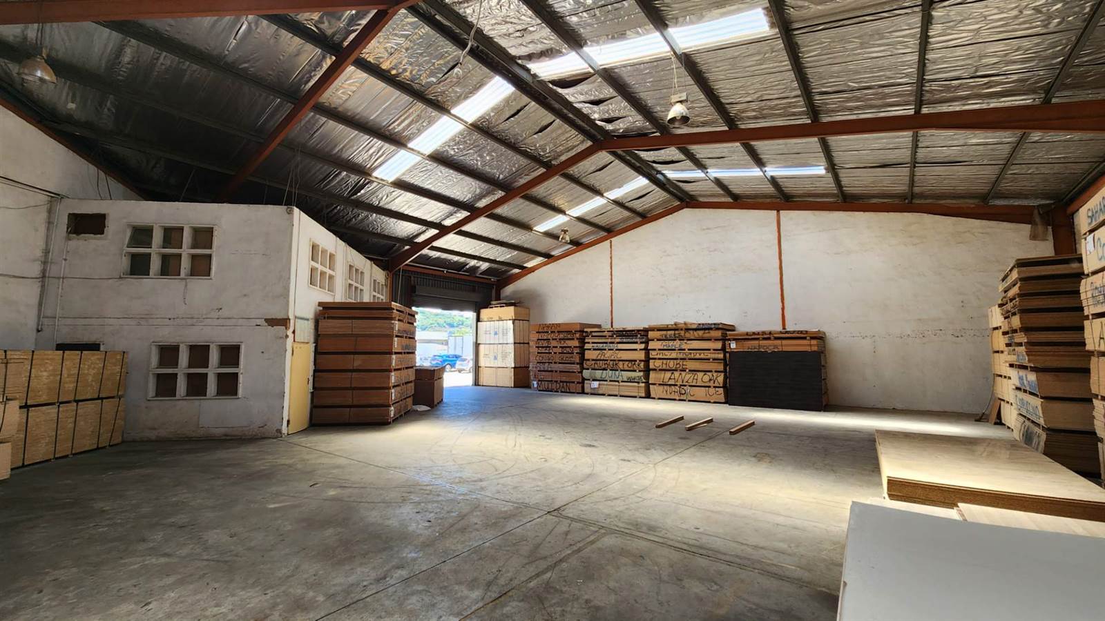 605  m² Industrial space in Springfield photo number 7