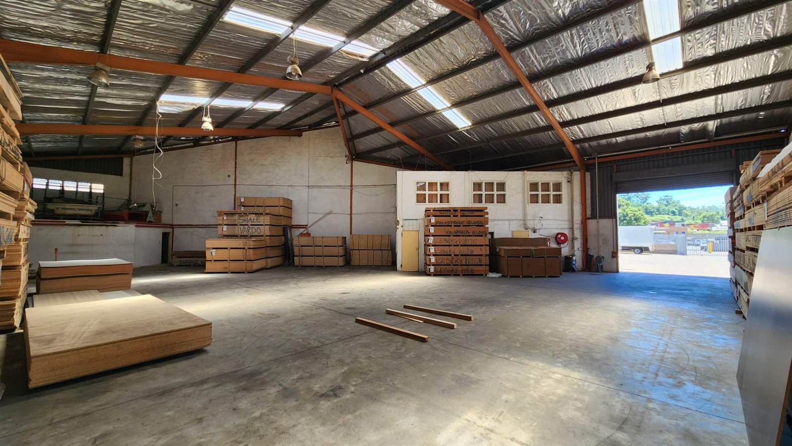 605  m² Industrial space in Springfield photo number 6