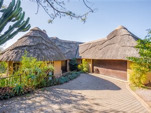 3 Bed Townhouse in Bothas Hill