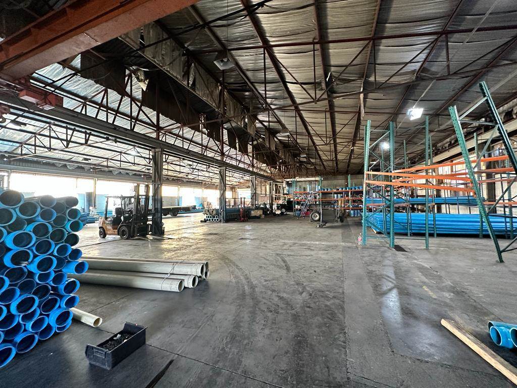 2200  m² Industrial space in Clayville photo number 8