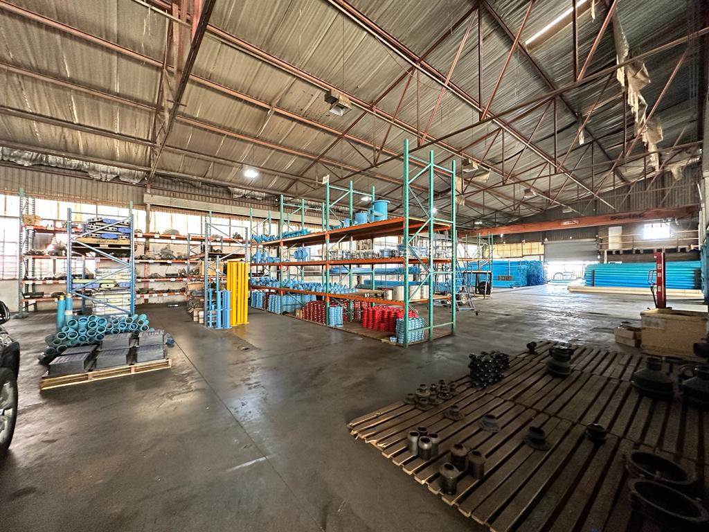 2200  m² Industrial space in Clayville photo number 10