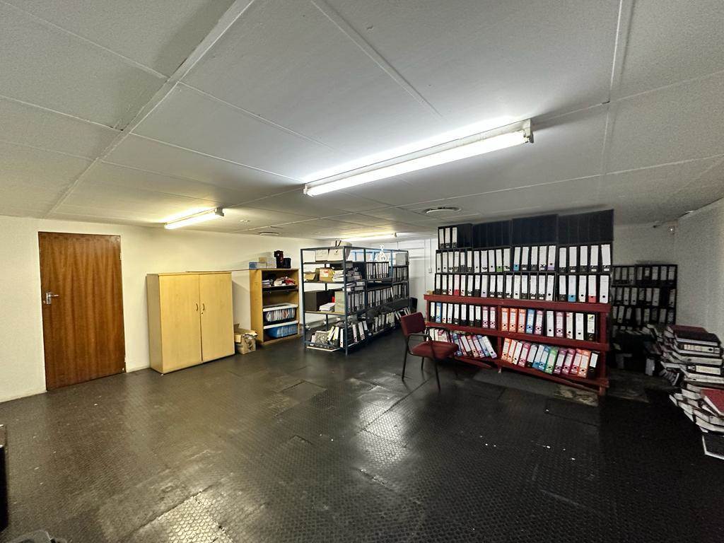 2200  m² Industrial space in Clayville photo number 21