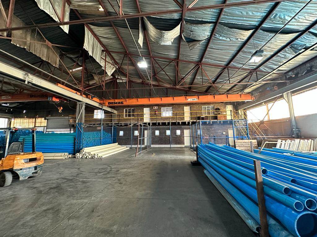 2200  m² Industrial space in Clayville photo number 12