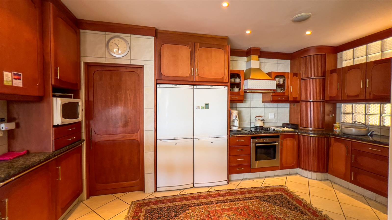 4 Bed House in Mossel Bay Golf Estate photo number 13