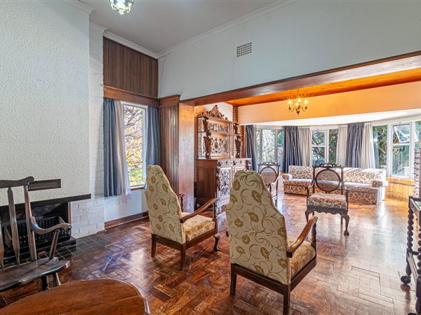 4 Bedroom House 4 Bedroom House