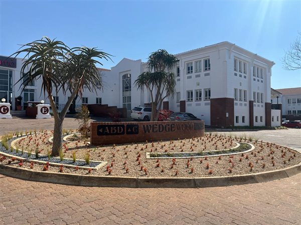 162.5  m² Commercial space in Bryanston