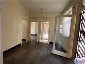 3 Bed Apartment in Hillbrow