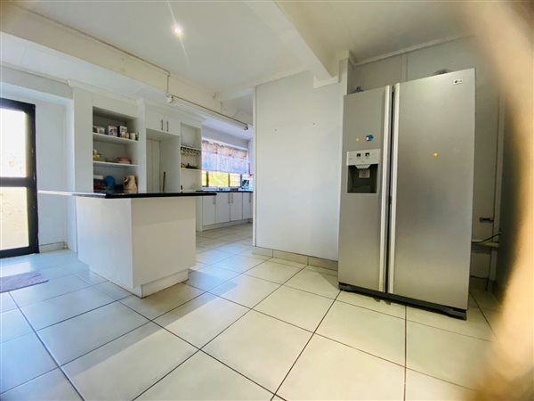 3 Bedroom House 3 Bedroom House