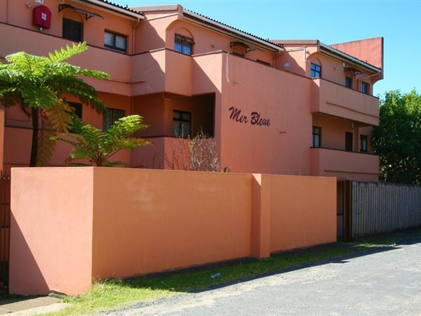 2 Bed Townhouse in Port Edward
