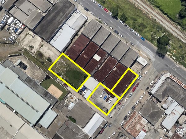 3 030  m² Industrial space