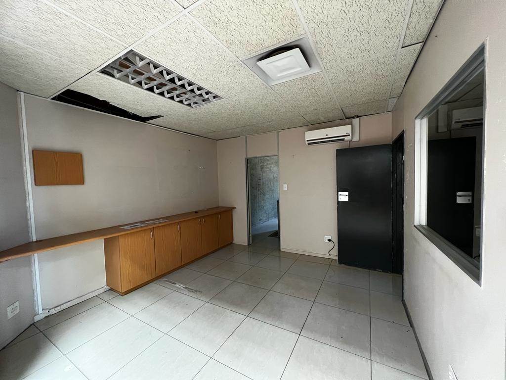 900  m² Office Space in Polokwane Central photo number 17