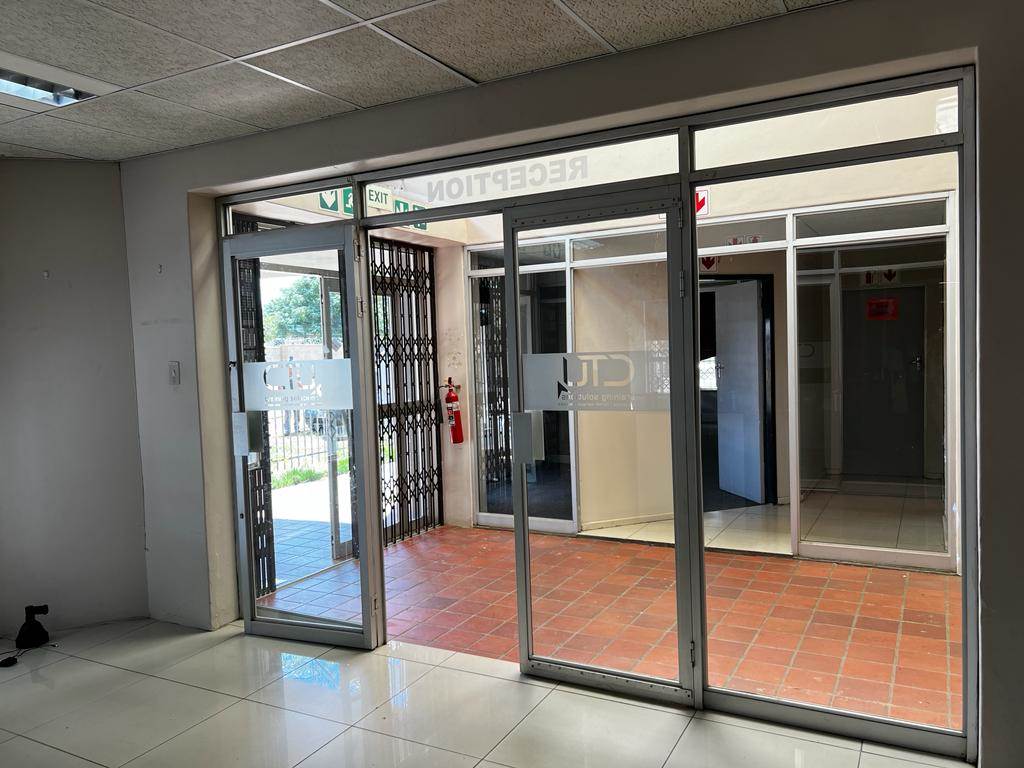 900  m² Office Space in Polokwane Central photo number 11