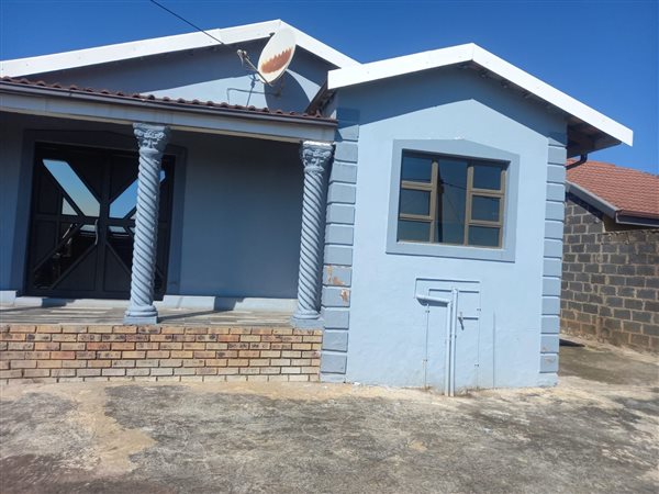 3 Bedroom House 3 Bedroom House