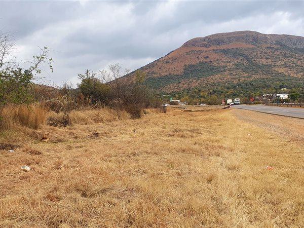 3.3 ha Land available in Syferfontein