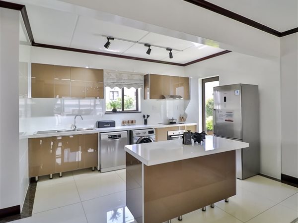 3 Bedroom Simplex 3 Bedroom Simplex