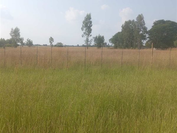 8 500 ha Land 8 500 ha Land