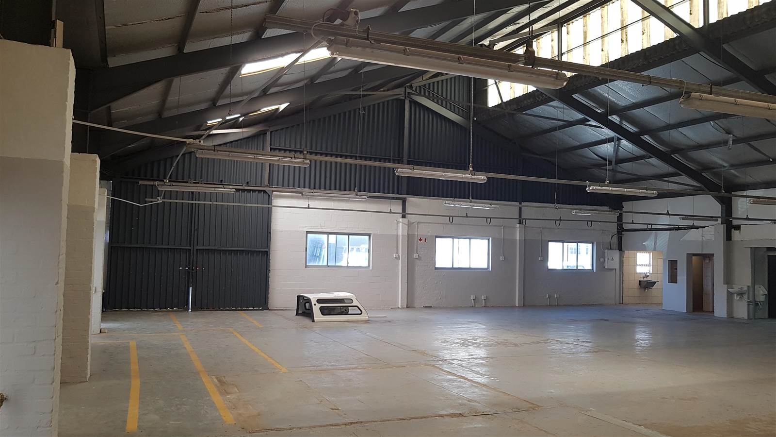 676  m² Industrial space in Maitland photo number 4