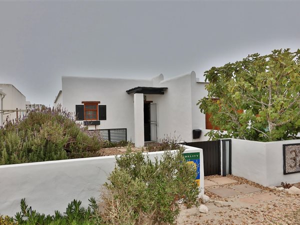 2 Bed House in Paternoster