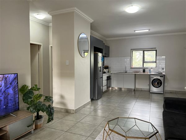 2 Bedroom House 2 Bedroom House