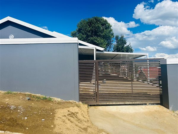 3 Bedroom House 3 Bedroom House