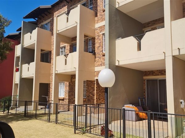 2 Bed Townhouse in Comet