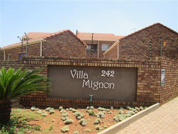 2 Bedroom Townhouse 2 Bedroom Townhouse