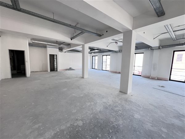 215  m² Commercial space in Cape Town City Centre