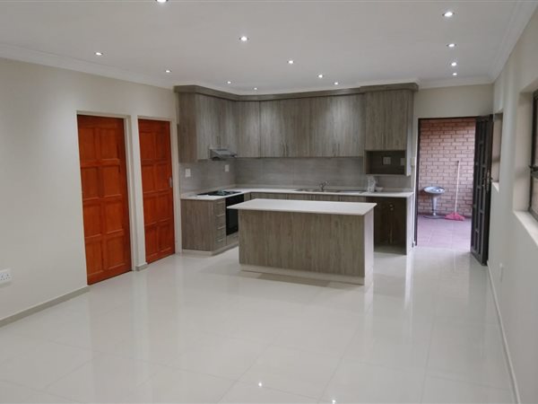 3 Bed Apartment