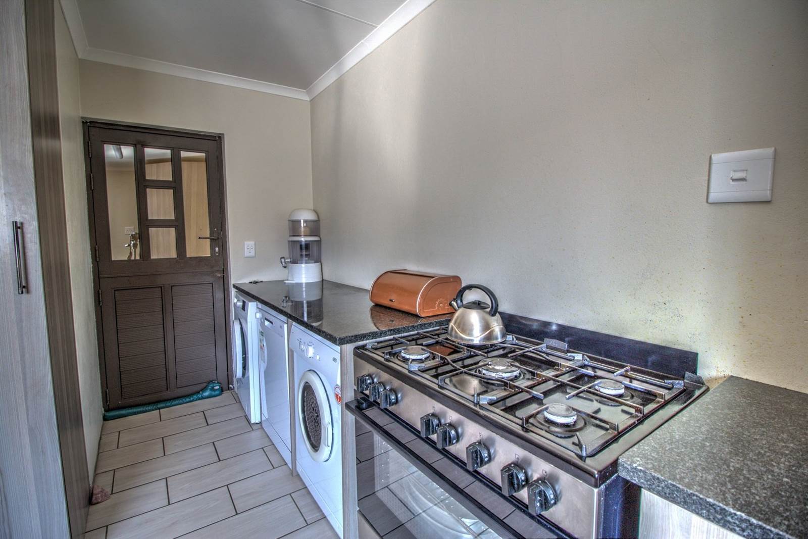3 Bed House in Kempton Park Ext 4 photo number 25