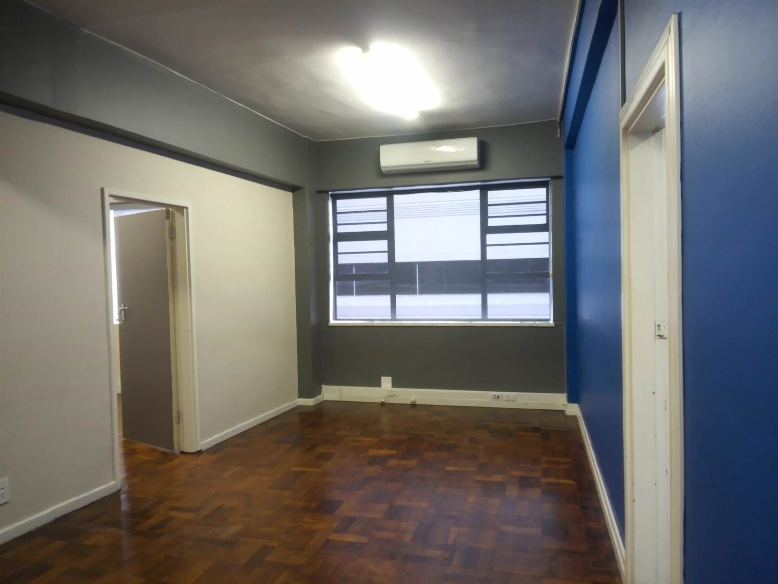 110  m² Office Space in Wynberg Upper photo number 14