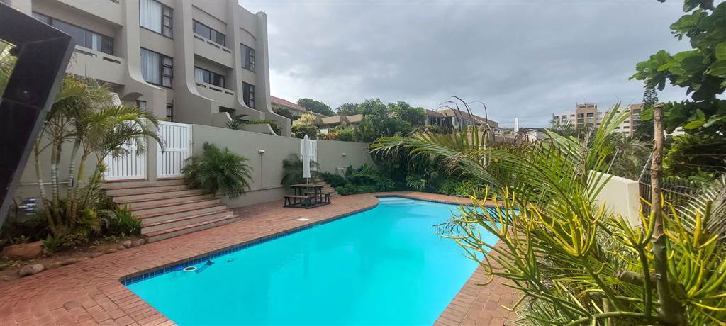 2 Bed Apartment in Umhlanga Rocks photo number 14
