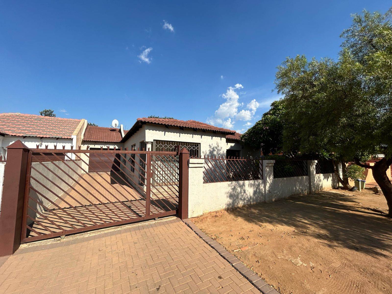 3 Bed House in Mabopane photo number 1