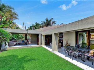 4 Bed House in Hurlingham Manor