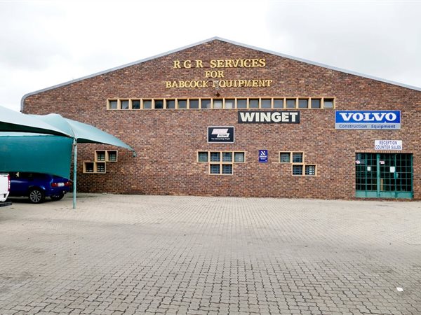 1 050 m² Industrial space 1 050 m² Industrial space
