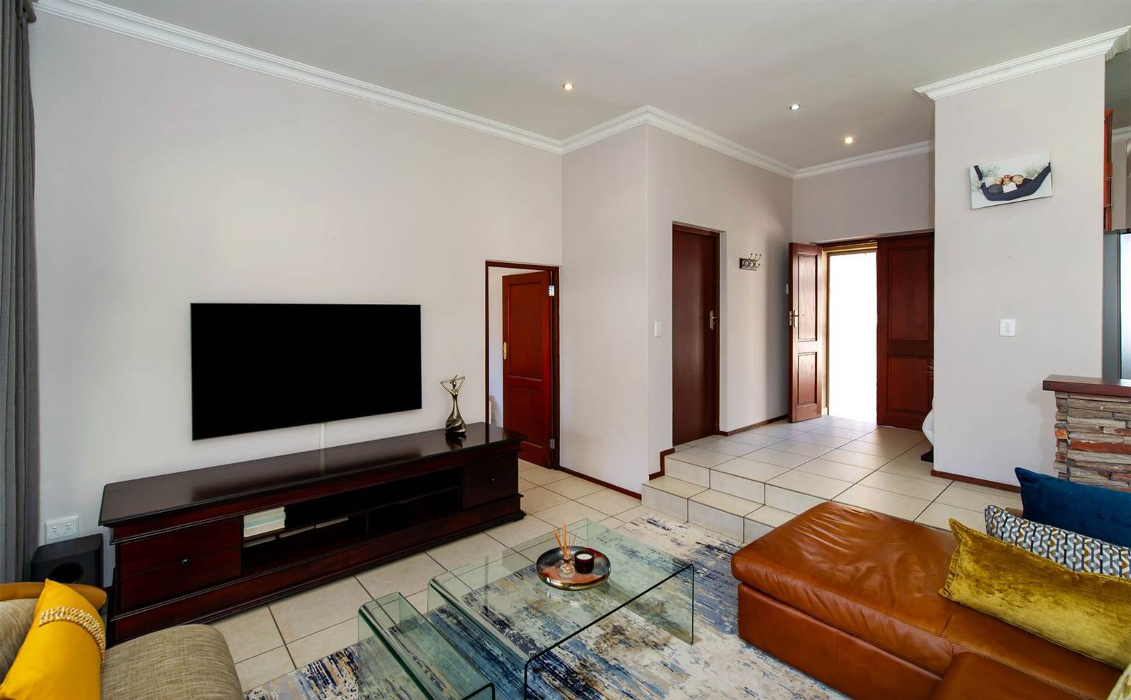 3 Bed Cluster in Rivonia photo number 15