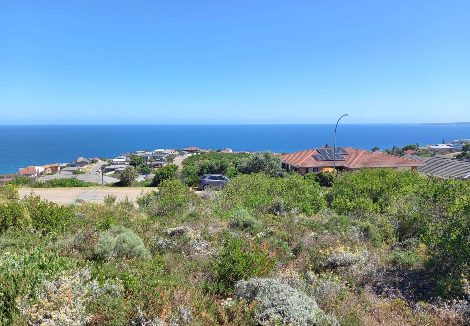 880 m² Land available in Dana Bay photo number 12