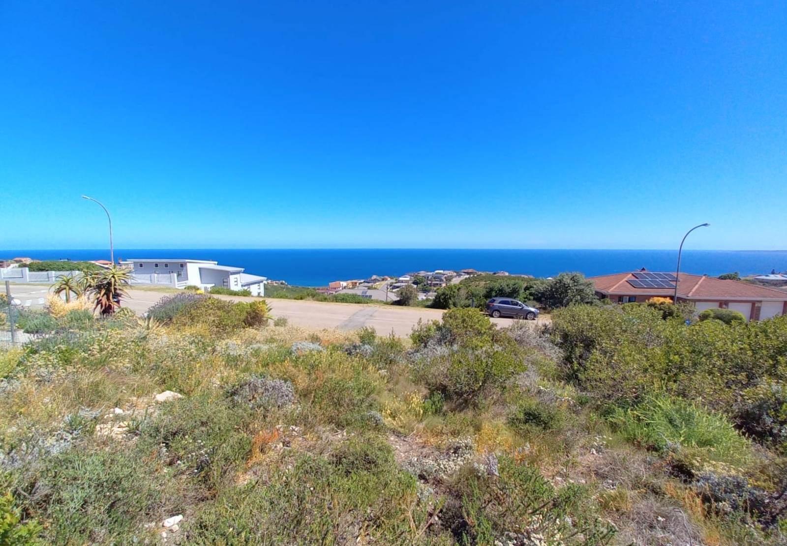 880 m² Land available in Dana Bay photo number 20