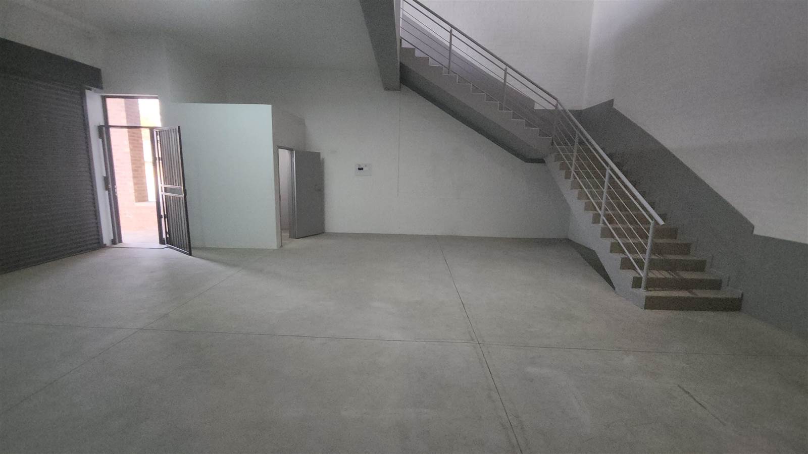 166  m² Industrial space in Cosmo City photo number 6