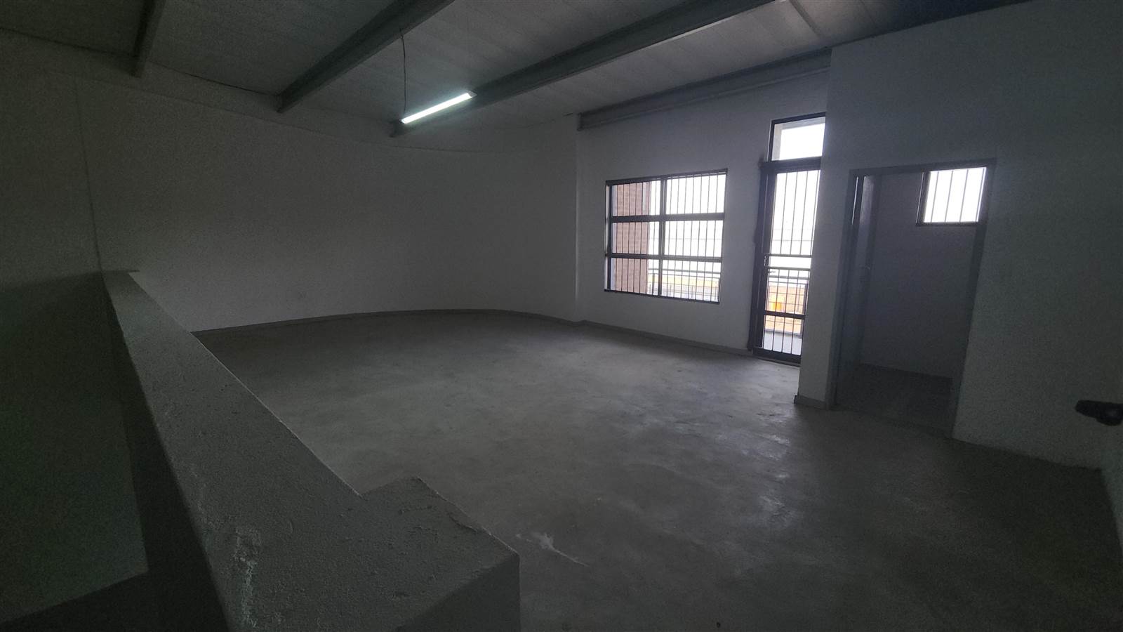 166  m² Industrial space in Cosmo City photo number 9