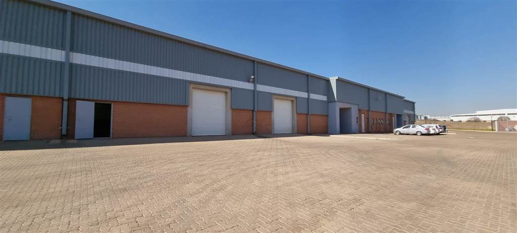 1315  m² Industrial space in Olifantsfontein photo number 13