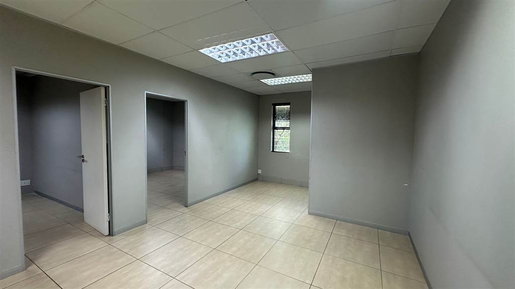 92  m² Commercial space in Midstream Estate photo number 8