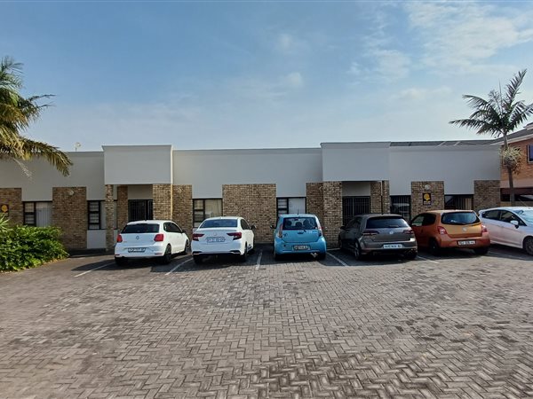 130  m² Commercial space