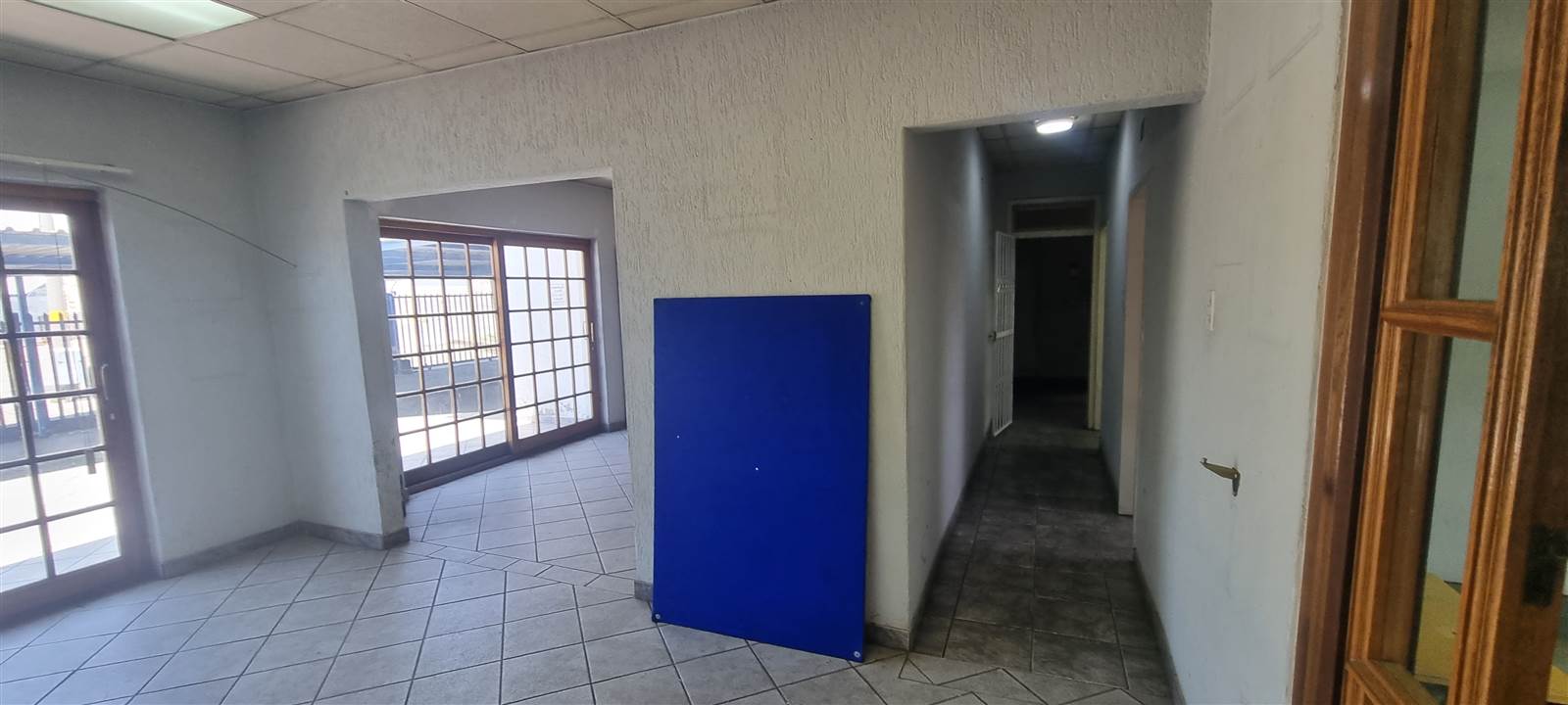 150  m² Commercial space in Edenvale photo number 13