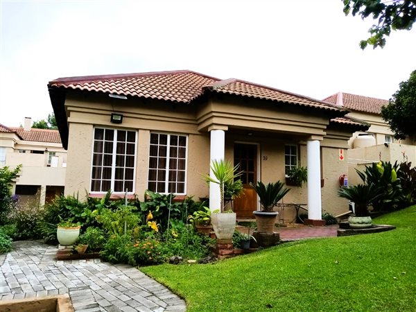 2 Bedroom Townhouse 2 Bedroom Townhouse